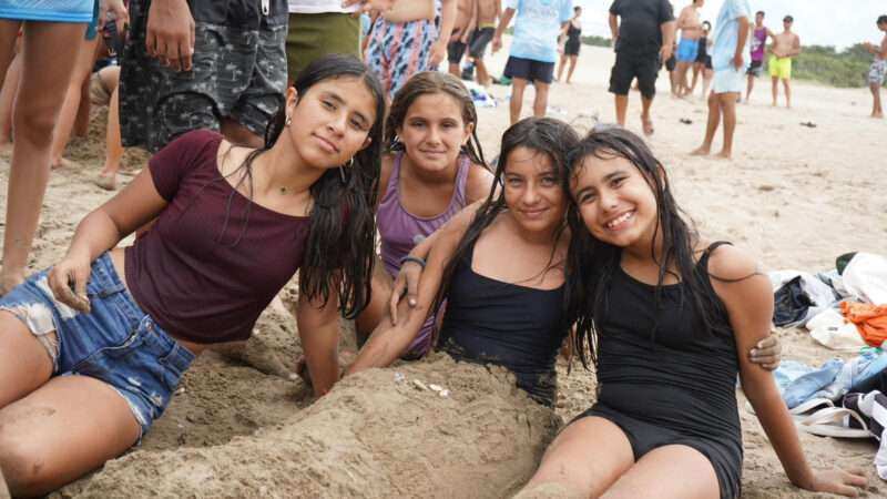 “Mi Primer Viaje al Mar”: 180 chicos y chicas disfrutaron de la Costa gracias al programa municipal
