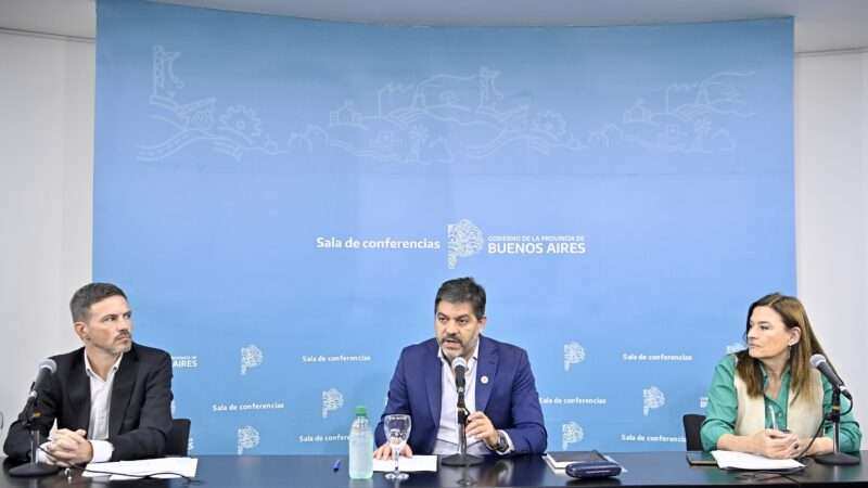  El Gobierno bonaerense habló de educación, vacunación y paritarias y cuestionó la política económica nacional