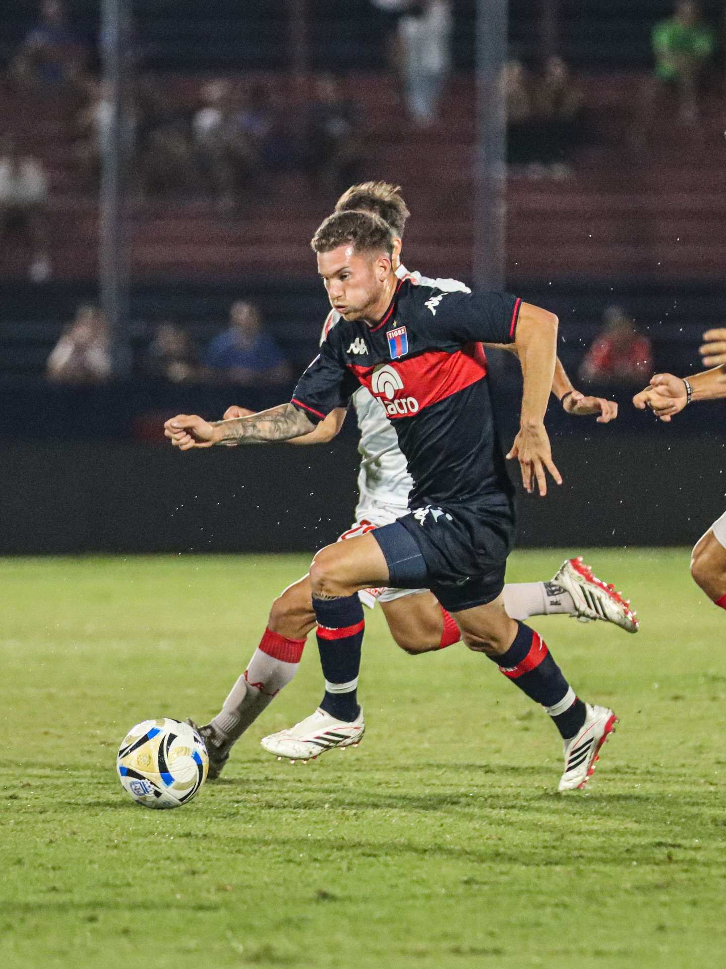 🐯 Tigre empató con Argentinos y dejó señales positivas en Victoria
