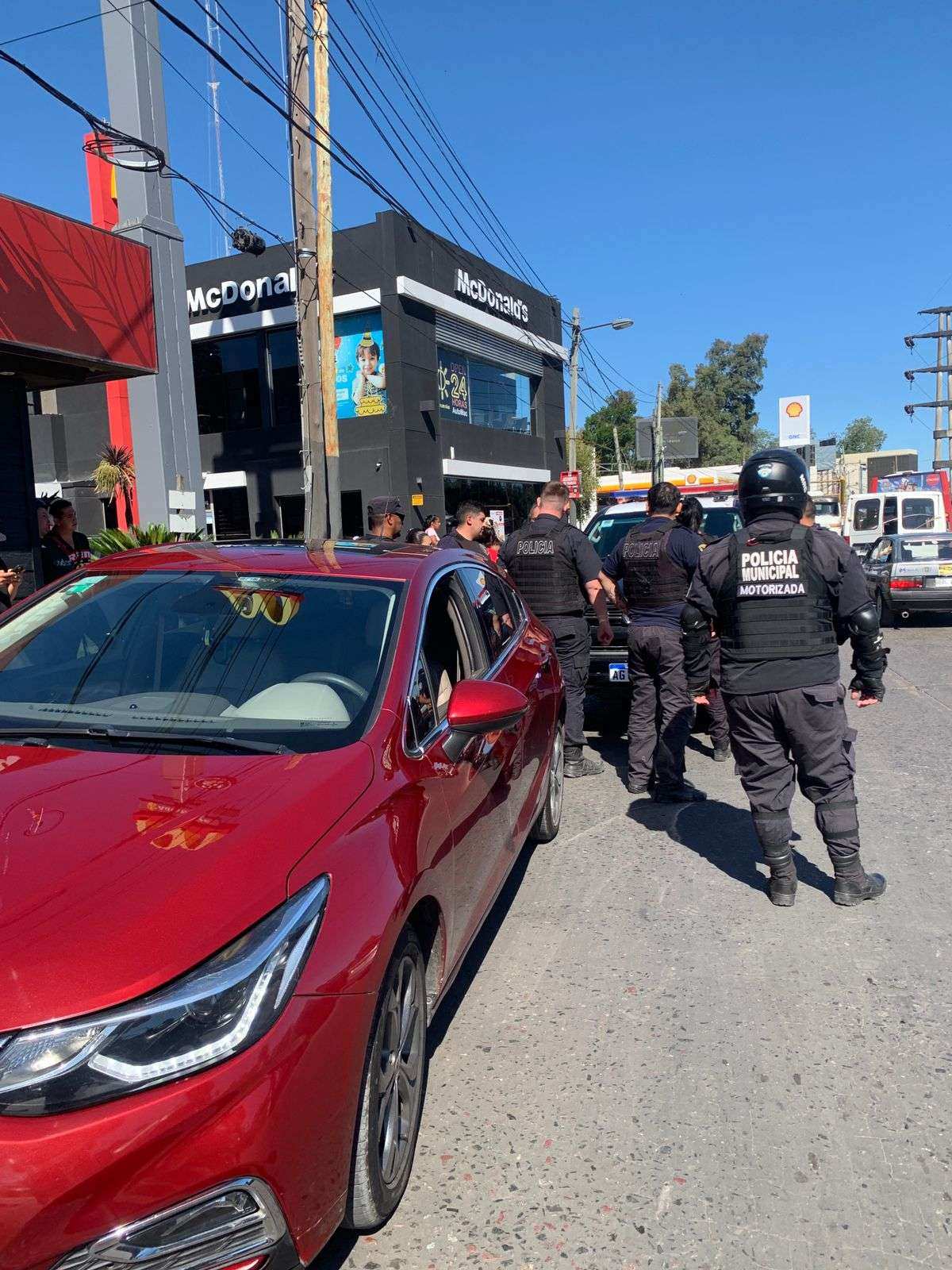 La Municipalidad de Escobar separó de su cargo a un funcionario tras protagonizar un hecho de violencia callejera