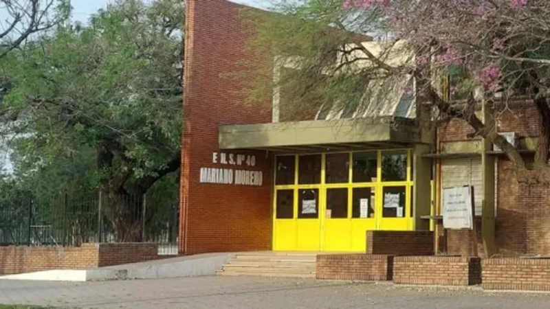 Conmoción en Santa Fe: un alumno de 15 años abrió fuego en una escuela de San Cristóbal, mató a un chico de 13 y dejó dos heridos