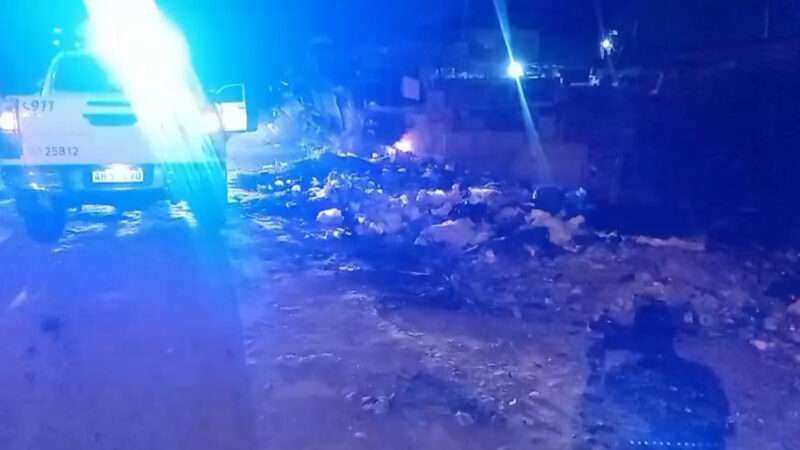 Tiró basura en Garín, la quemó, y terminó detenido