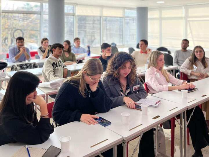 La Municipalidad de Escobar brinda un taller gratuito para jóvenes sobre diplomacia y cambio climático