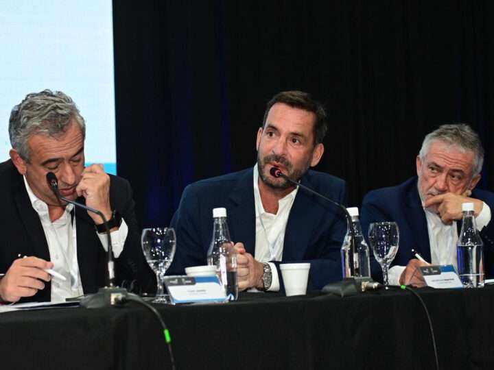 Sujarchuk, protagonista del encuentro federal de intendentes en el que se planteó la asfixia financiera a los municipios