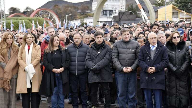 Malvinas: Kicillof participó del acto central en Ushuaia y reafirmó el reclamo de soberanía