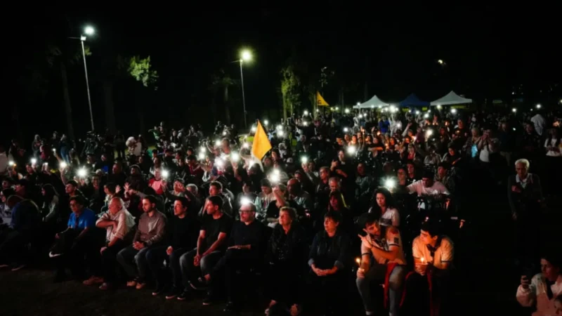 Malvinas Argentinas homenajeó al Papa Francisco en el primer aniversario de su fallecimiento