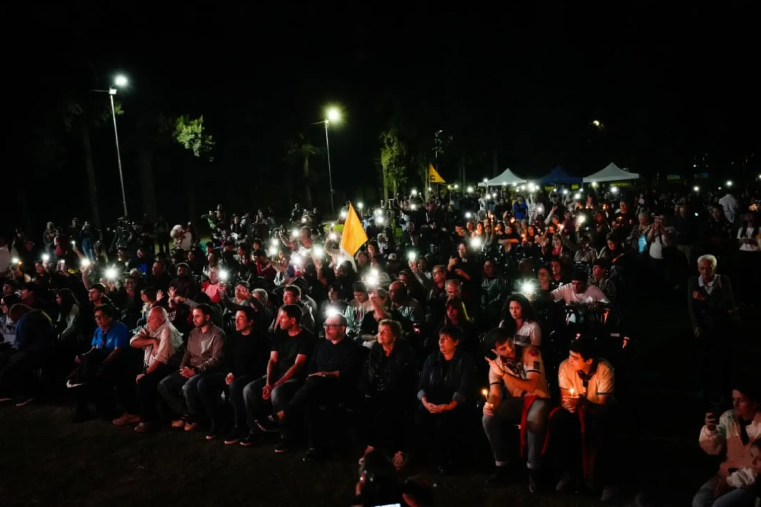 Malvinas Argentinas homenajeó al Papa Francisco en el primer aniversario de su fallecimiento