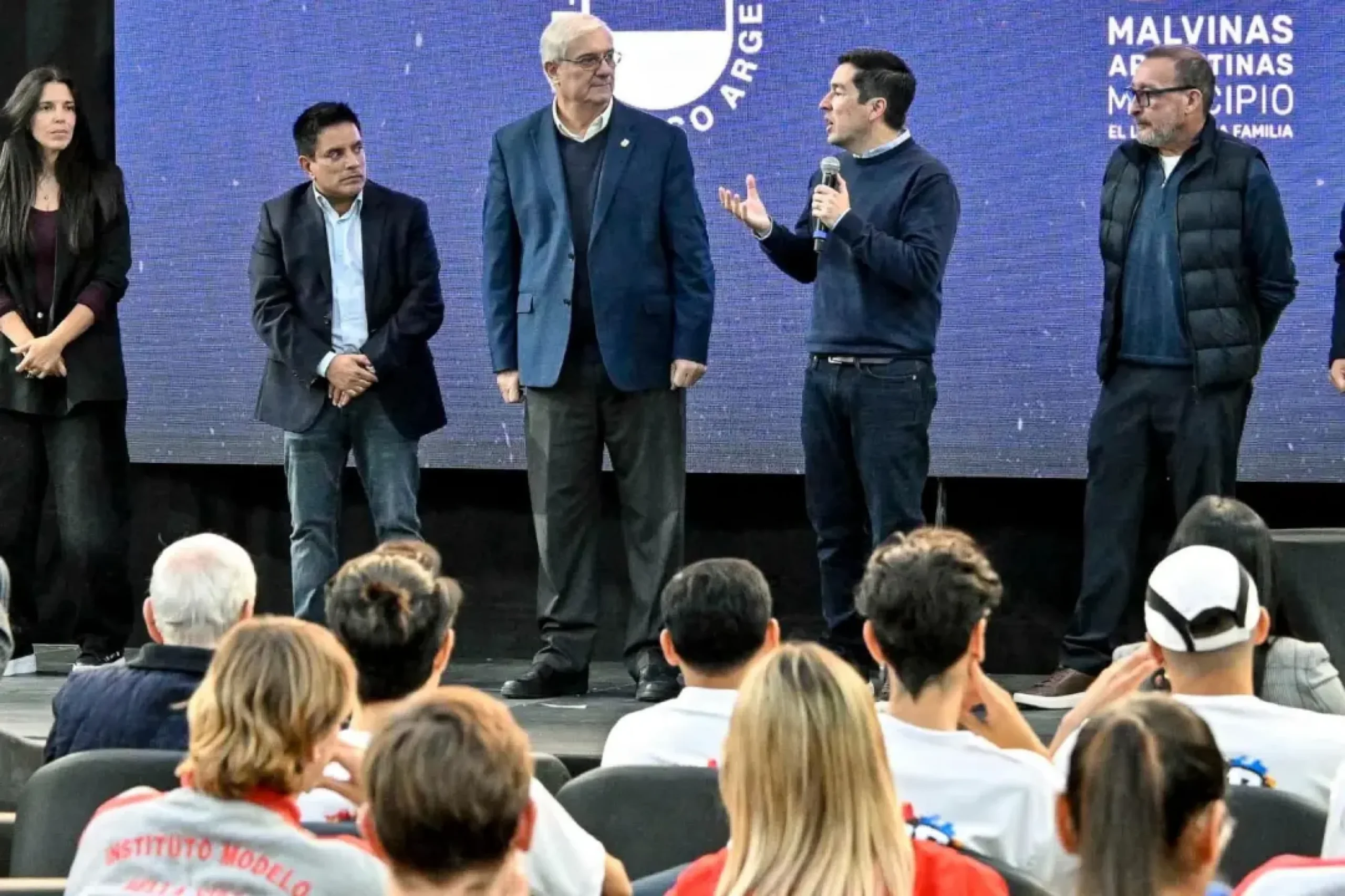 Nardini lanzó los primeros Juegos Argentinos Urbanos que tendrán sede en Malvinas