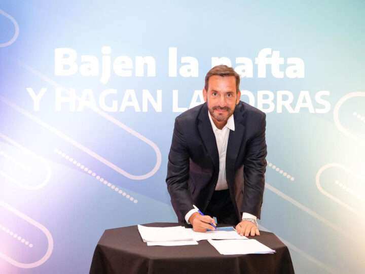 Sujarchuk firmó un petitorio federal con más de 200 intendentes para pedir cambios en la política económica del Gobierno