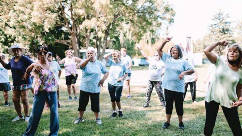 Punto Activo +60: una propuesta saludable para los adultos mayores en Escobar