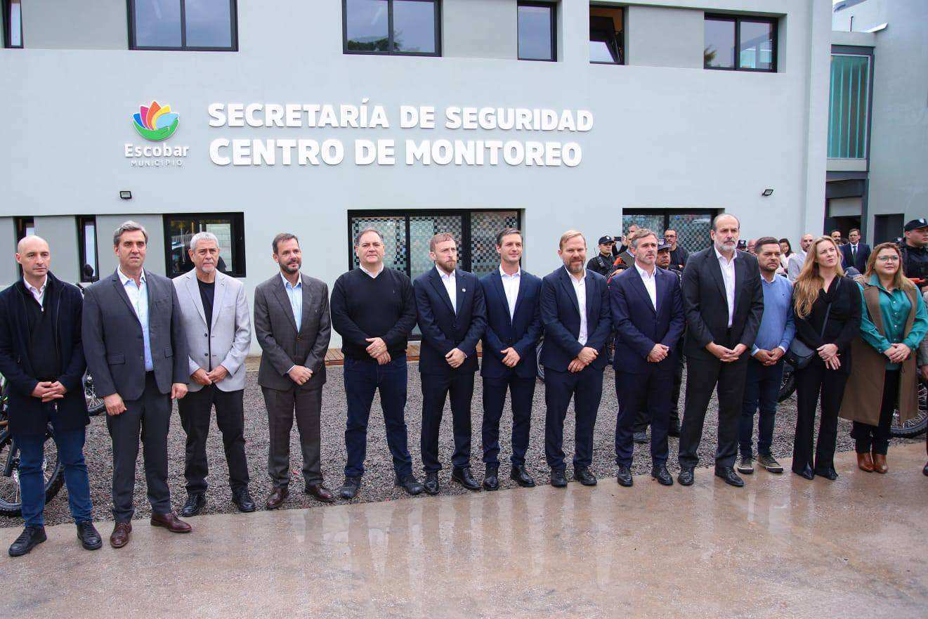 Intendentes debatieron en Escobar una reforma de la ley de seguridad y la creación de policías municipales