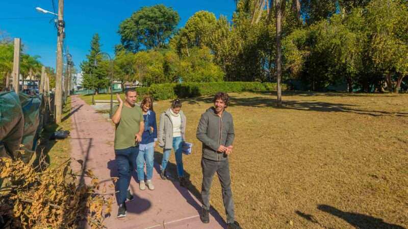 Juan Andreotti recorrió la última etapa de obra de un nuevo parque alrededor del Tren de la Costa