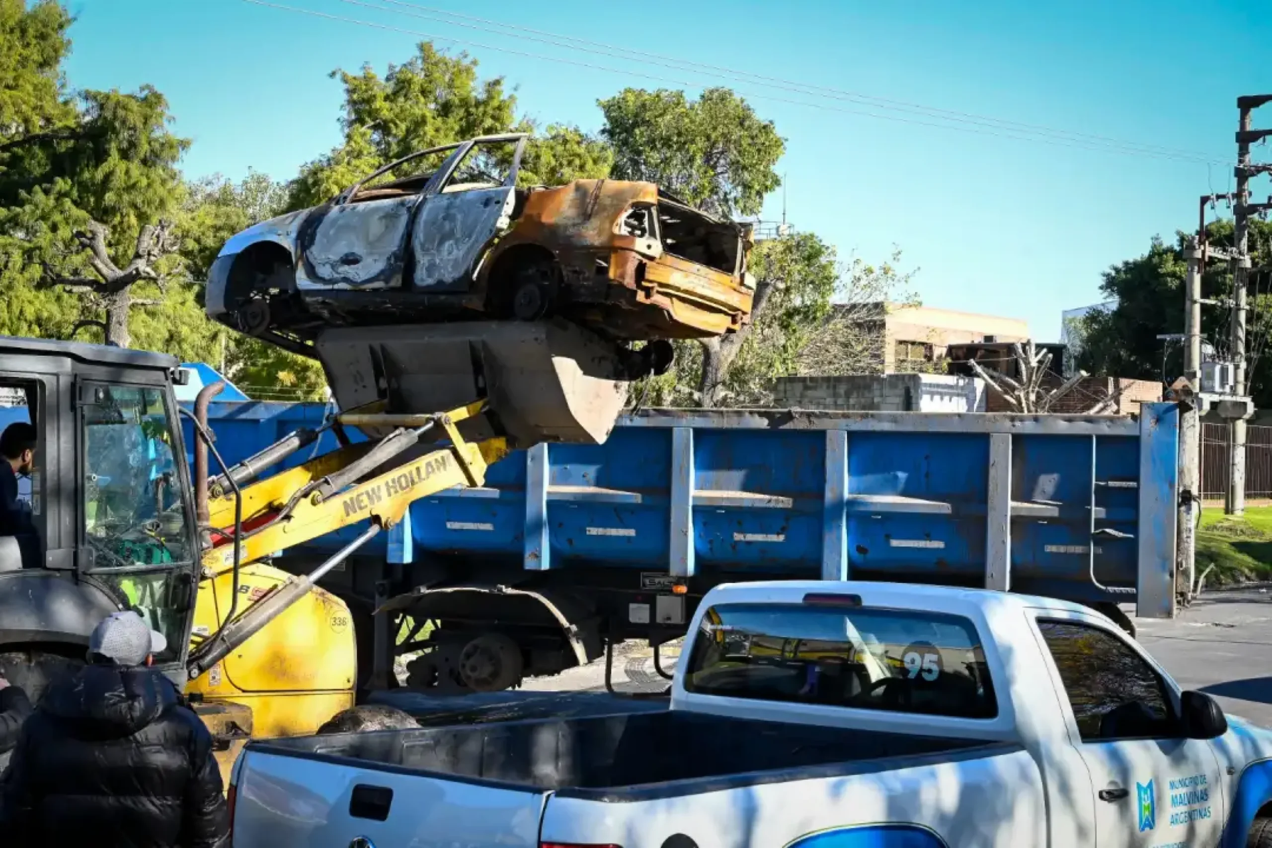 Eficiencia 24/7: “Malvi” resuelve con rapidez el retiro de dos vehículos en el Parque Industrial