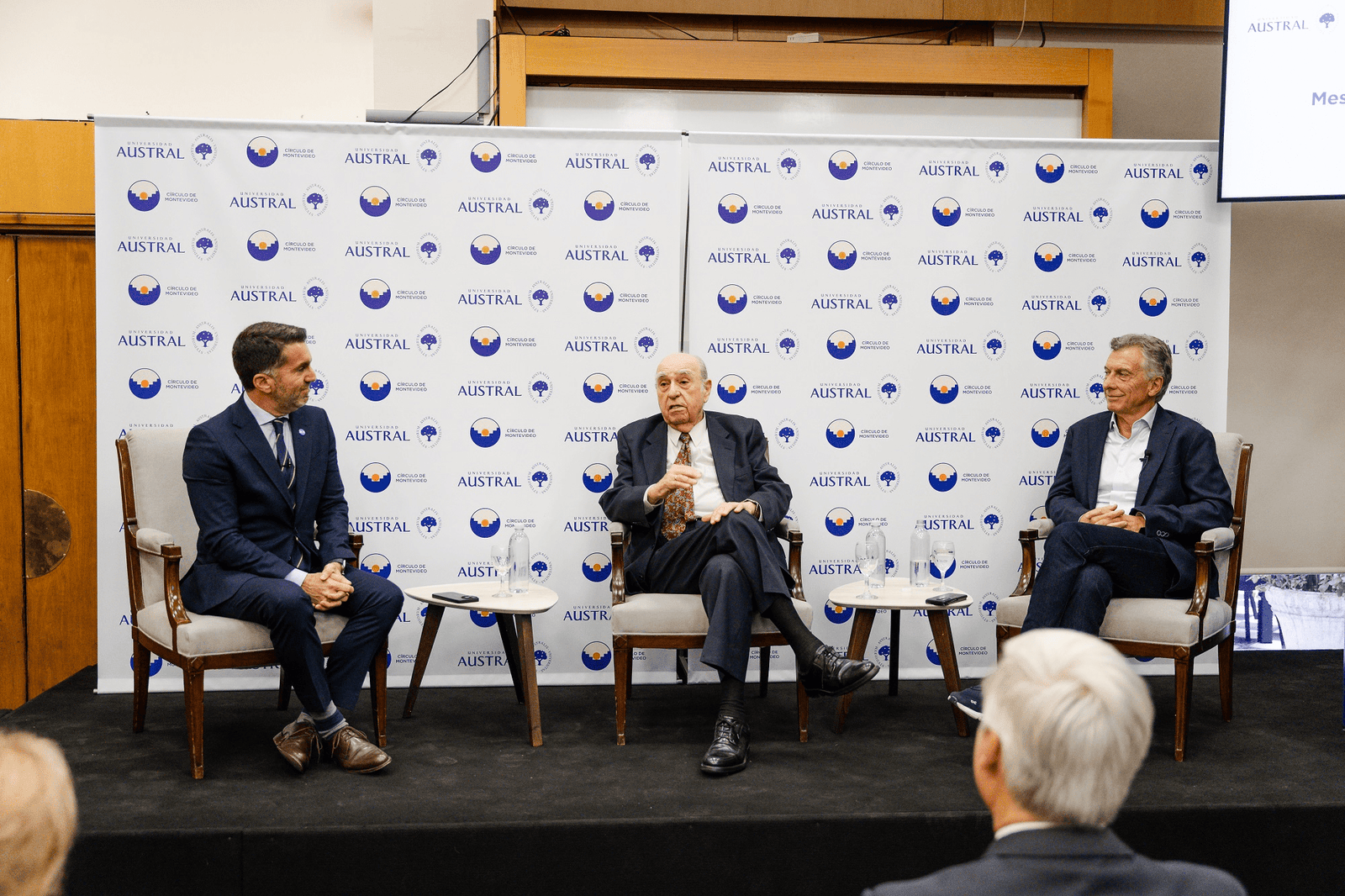 Liderazgo frente a la polarización: Macri, Sanguinetti y González debatieron sobre el futuro de la democracia en la Universidad Austral