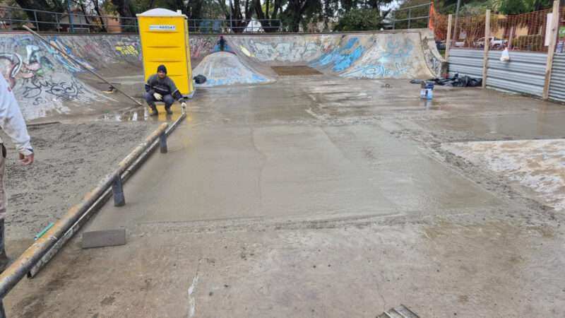 Continúa la renovación integral del skatepark de “El Campito”