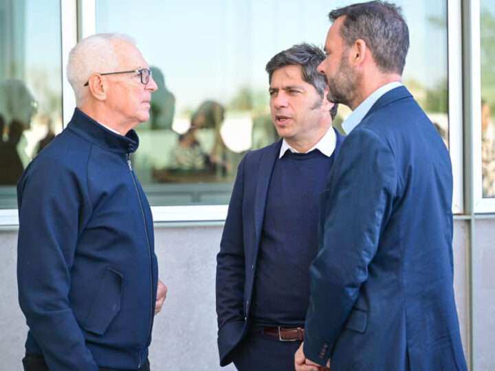 Axel Kicillof visitó MALBA Puertos y junto a Sujarchuk se reunió con empresarios de la región