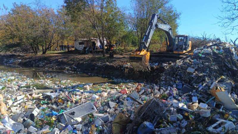 La Municipalidad de Escobar retiró más de 200 toneladas de residuos del Arroyo Pinazo