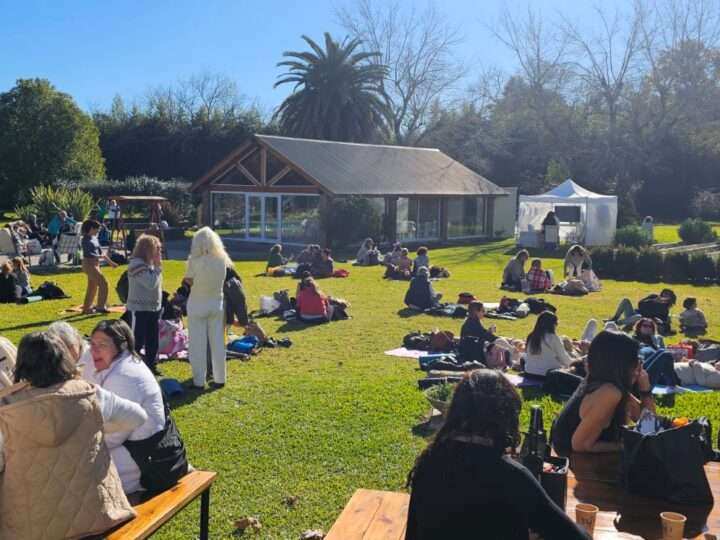 Escobar celebra el Día Internacional del Yoga con una jornada abierta y gratuita en la naturaleza 