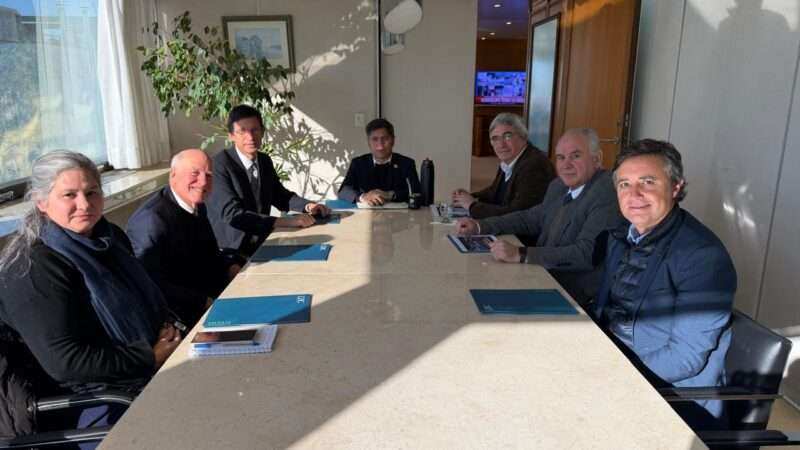 Kicillof anunció una inversión de USD 400 millones en Bahía Blanca para una nueva planta agroindustrial