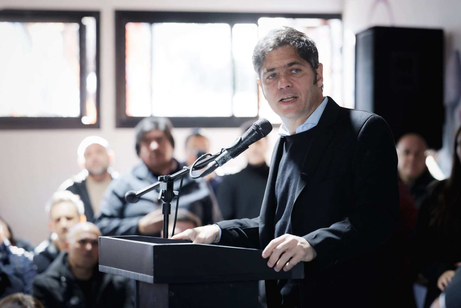 Kicillof inauguró una colectora clave en Hudson y un SUM para más de 800 familias en Berazategui