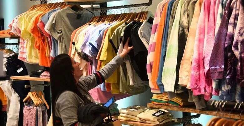 Caen las ventas minoristas pyme en mayo y se profundiza el cambio en el consumo