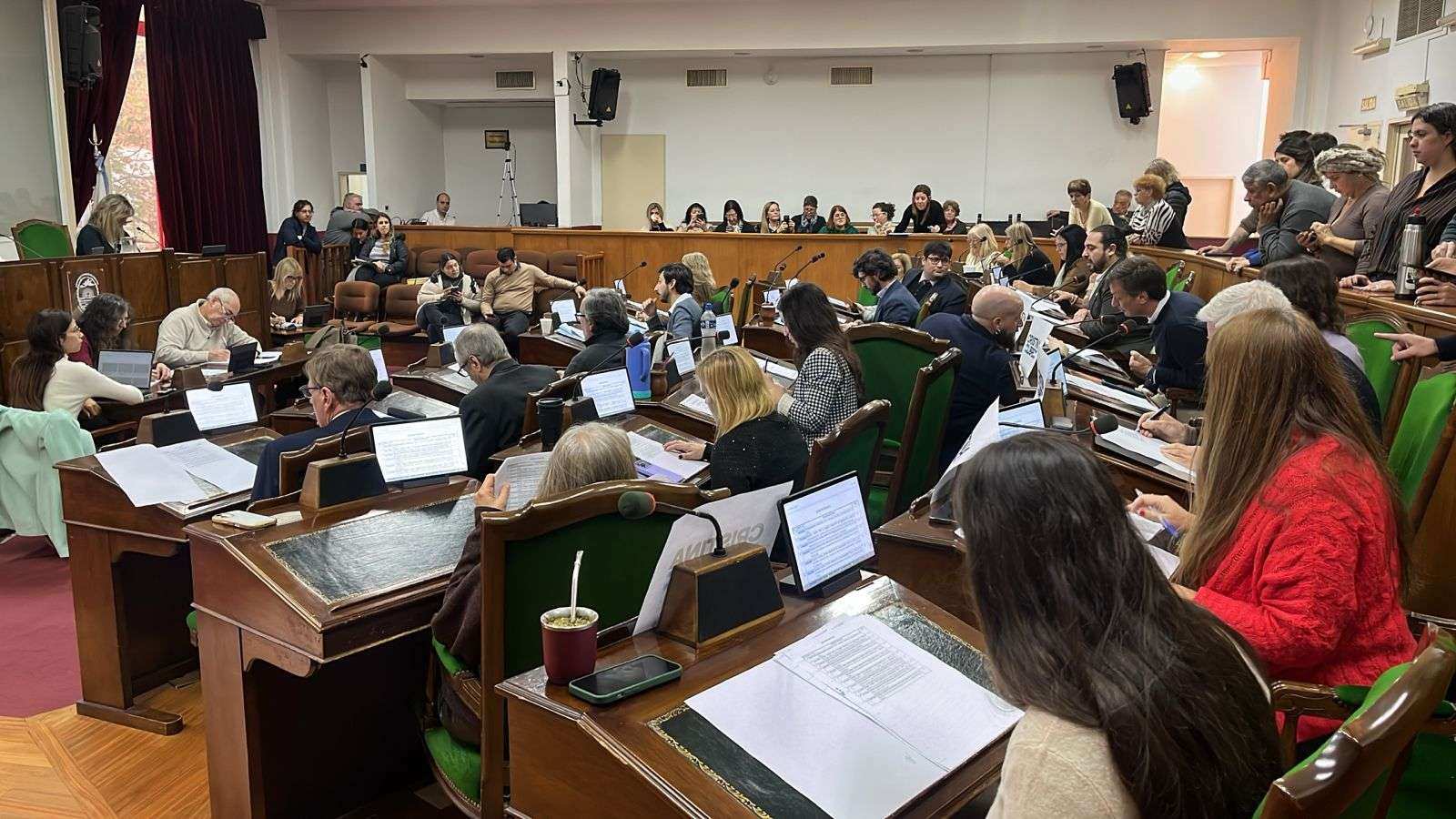 Ni Una Menos en el HCD de Vicente López: fuerte debate por la violencia de género y el rol del Estado