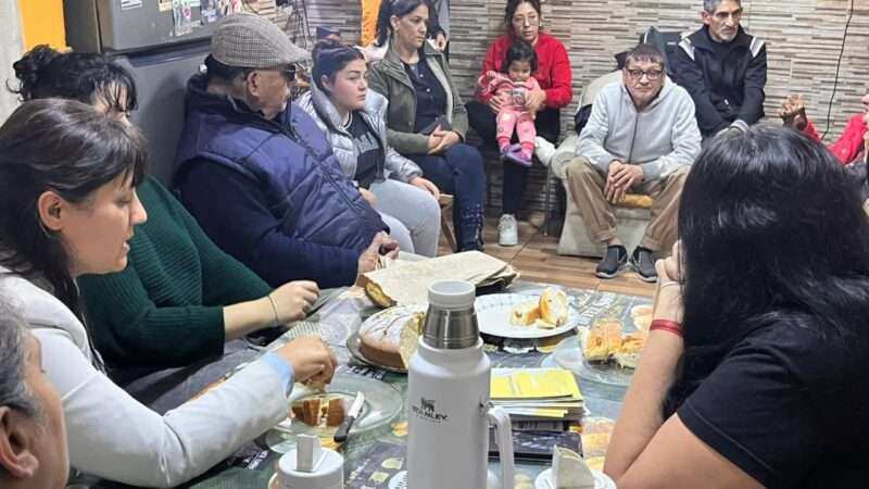 Vannelli visitó el barrio Melo: reclamos por la crisis social y la necesidad de ser escuchados
