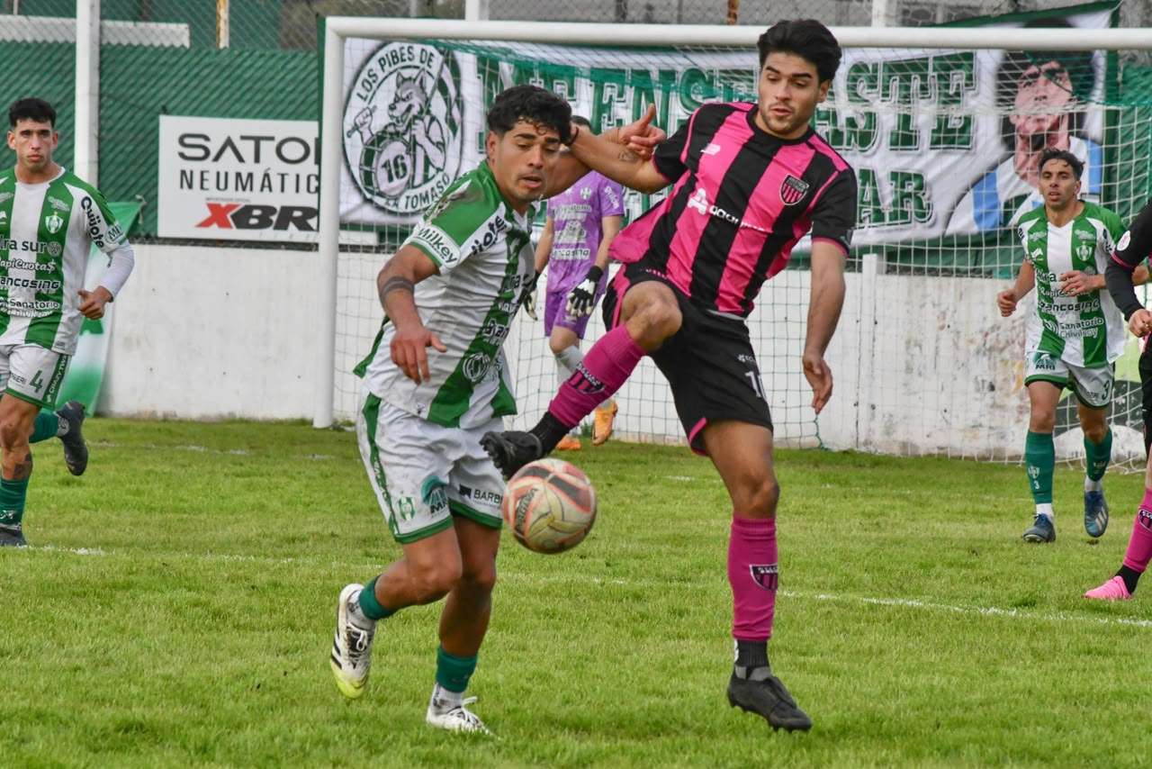 Un paso atrás: Atlético Escobar perdió 2 a 0 en su visita a Chivilcoy