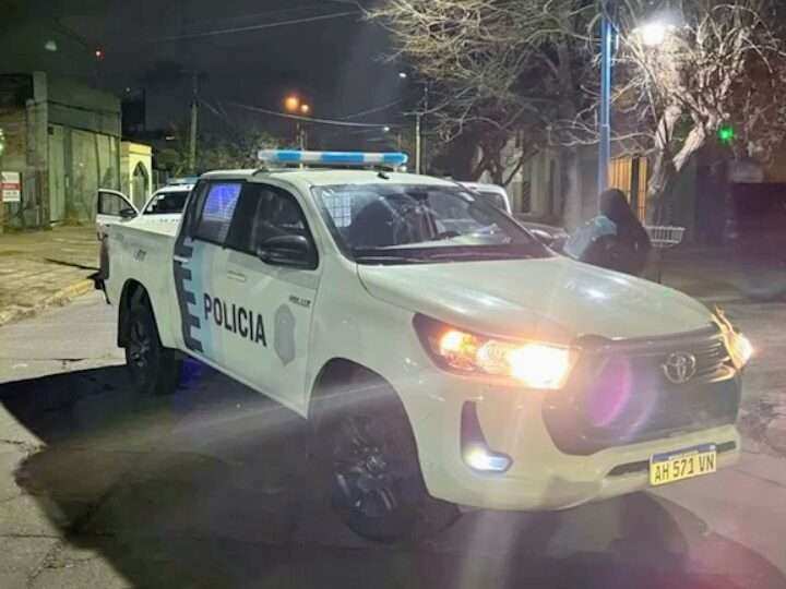 🚨 Robo frustrado en Escobar: Le sustrajeron la moto a un profesor y fueron detenidos a los pocos minutos