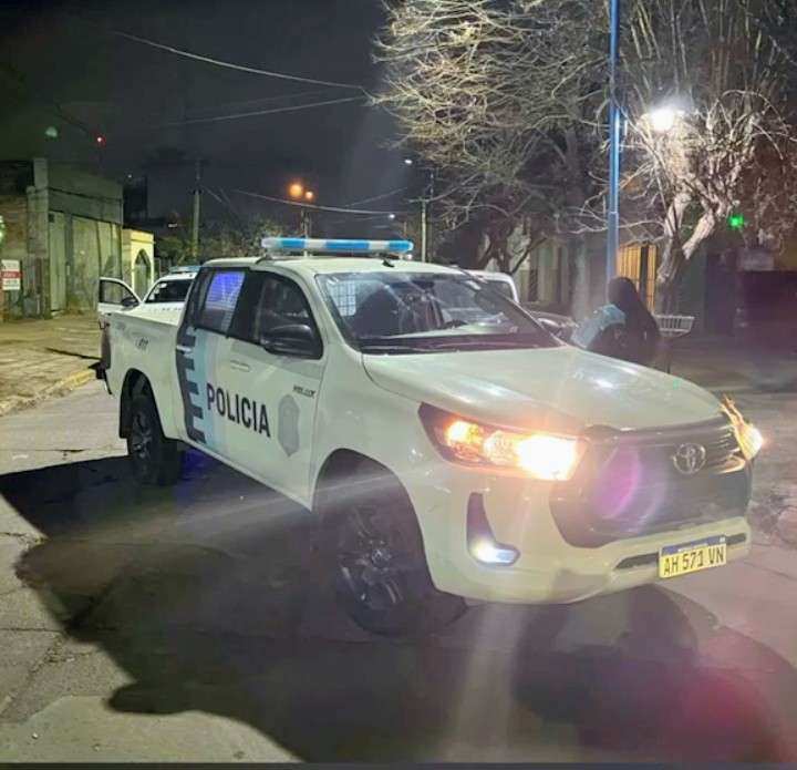 🚨 Robo frustrado en Escobar: Le sustrajeron la moto a un profesor y fueron detenidos a los pocos minutos