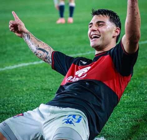 Tigre pisó fuerte en Montevideo: goleada, autoridad y medio pasaje en el bolsillo