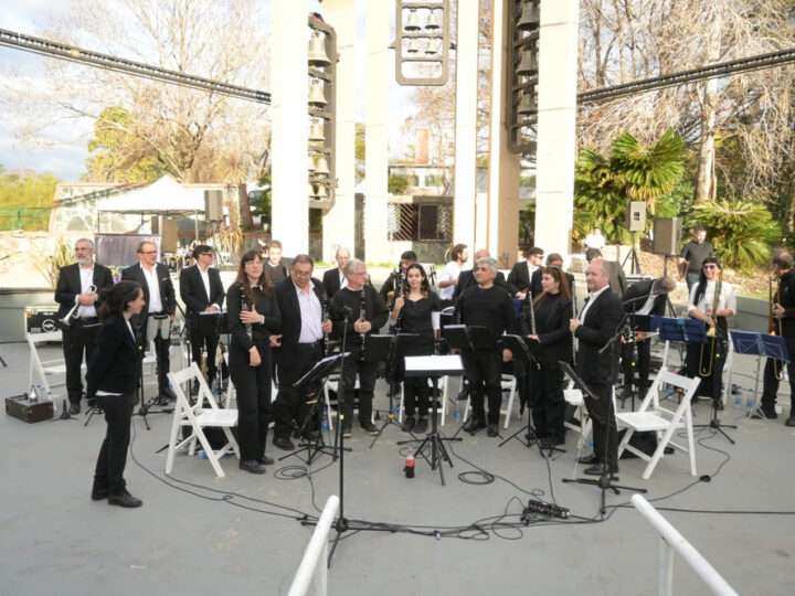 La Banda Sinfónica Municipal de Escobar celebró sus 30 años con un emotivo concierto en Escopark