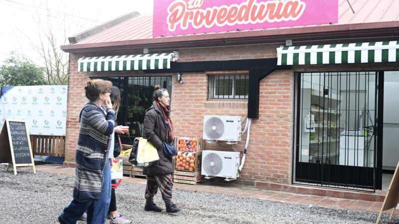 Alimentos frescos a precios justos: el Municipio inaugura La Proveeduría de Maschwitz