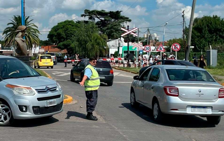 Sujarchuk responsabiliza a Trenes Argentinos por los pasos a nivel: “Los vecinos tienen razón”