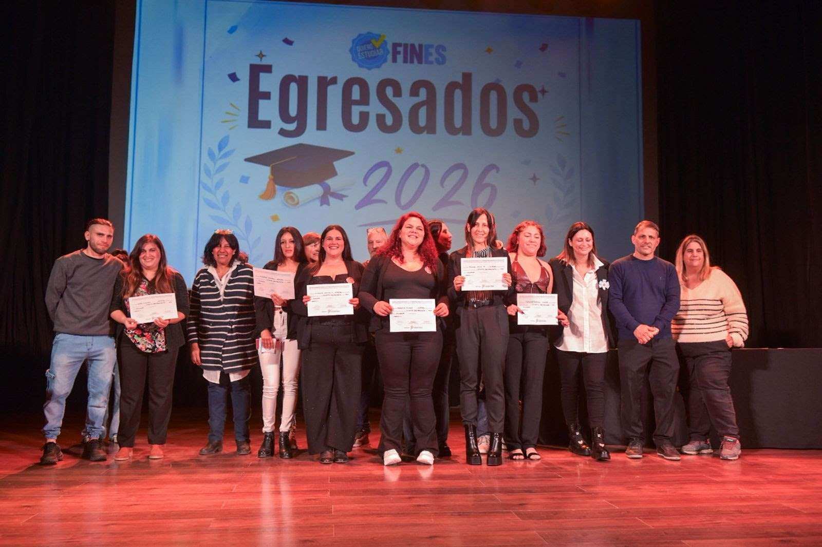Plan FinEs: 85 estudiantes cumplieron el sueño de terminar el secundario en Escobar