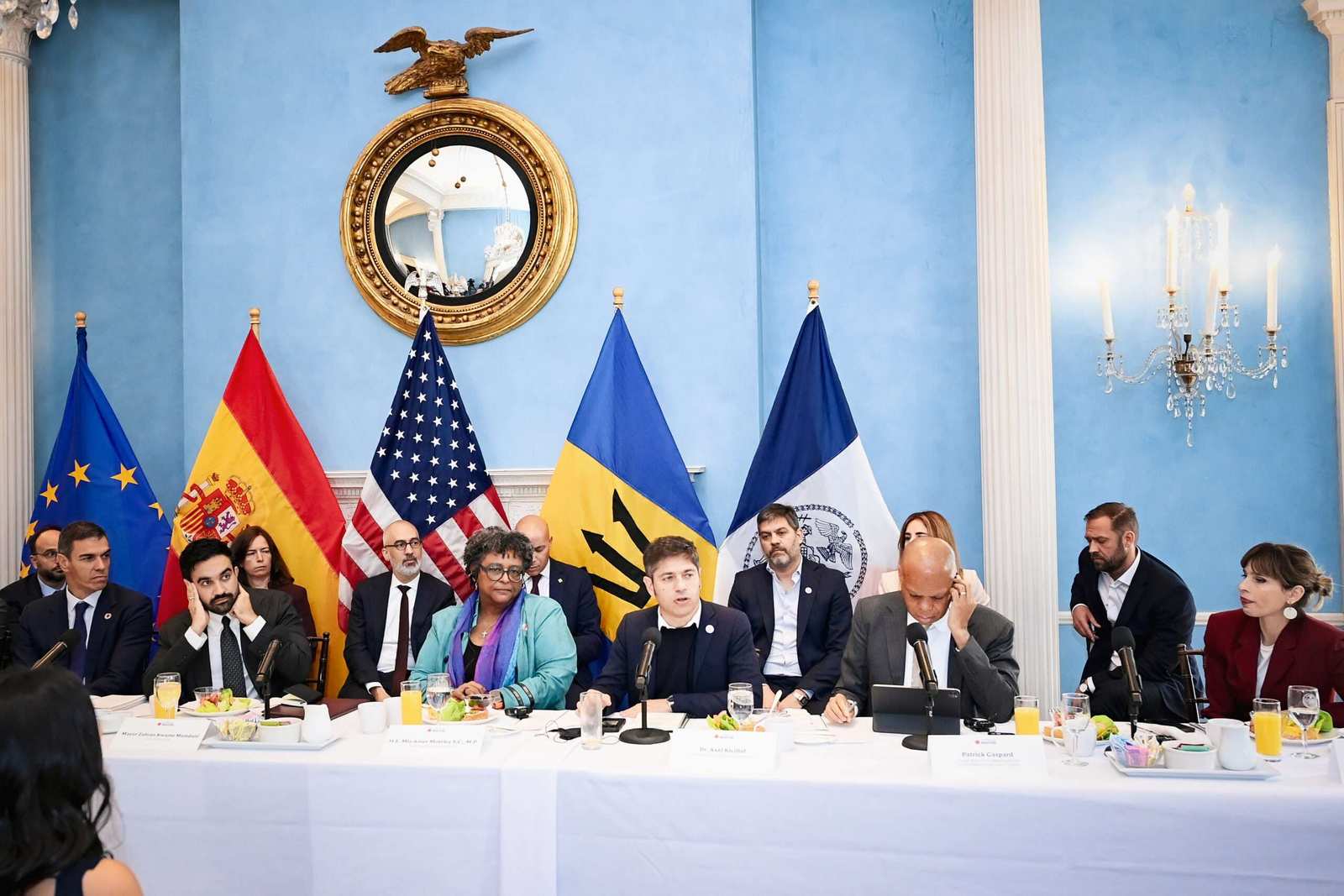 Kicillof en Columbia: “Argentina tiene potencial para ser un actor clave en el nuevo escenario mundial”