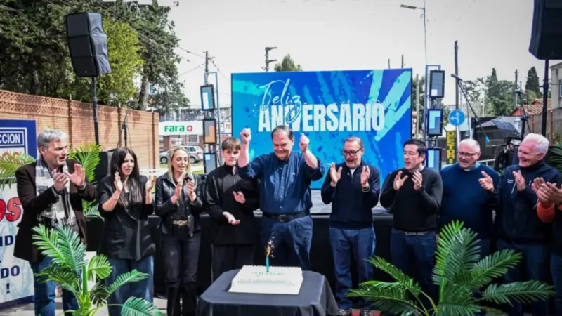 Nardini destacó a un comercio en su 70º aniversario