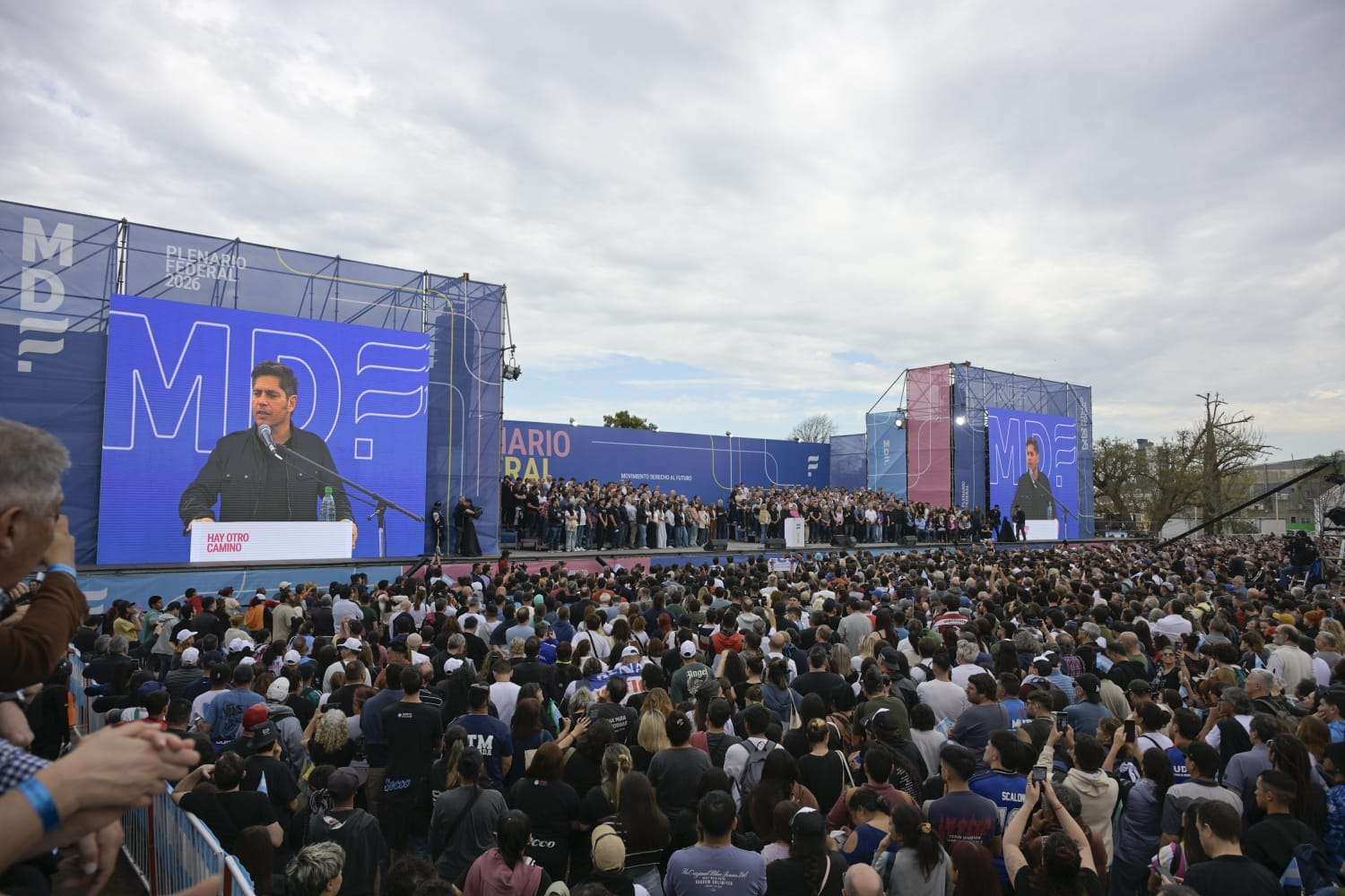 Kicillof llamó a construir una alternativa nacional: “Las nuevas canciones se componen de abajo hacia arriba”