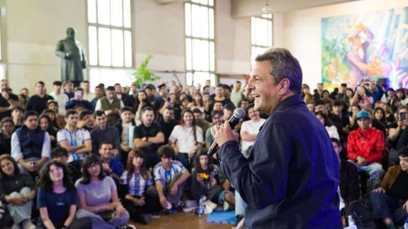 Massa reunió a más de mil jóvenes del Frente Renovador y habló sobre el futuro del peronismo