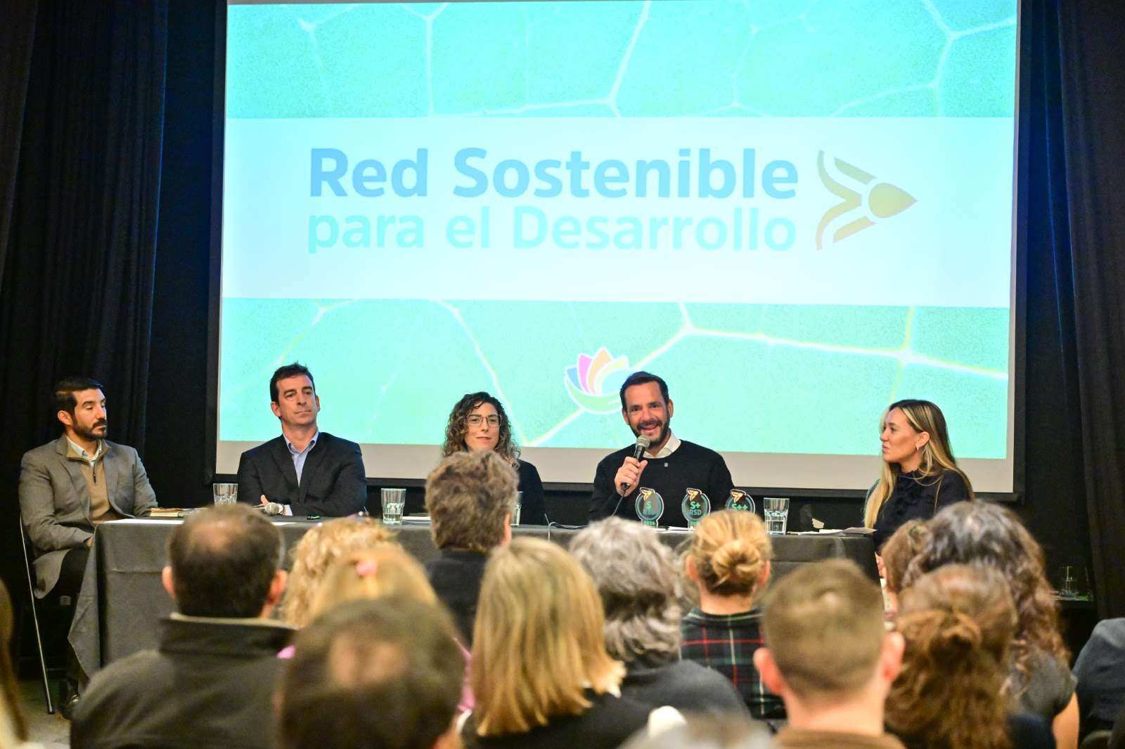 Escobar impulsa una red para promover la gestión ambiental en empresas y comercios