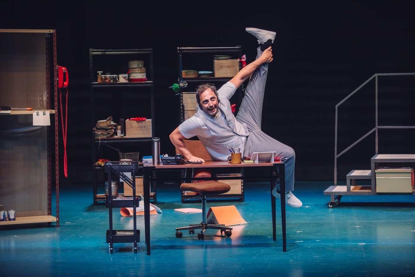 Finde en Escobar: una obra con Mauricio Dayub, el unipersonal “Agotados” y la feria Alma Bohemia