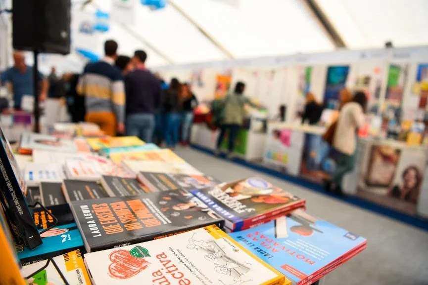 Finde en Escobar: Feria del Libro, Día del Estudiante y Los Palmeras