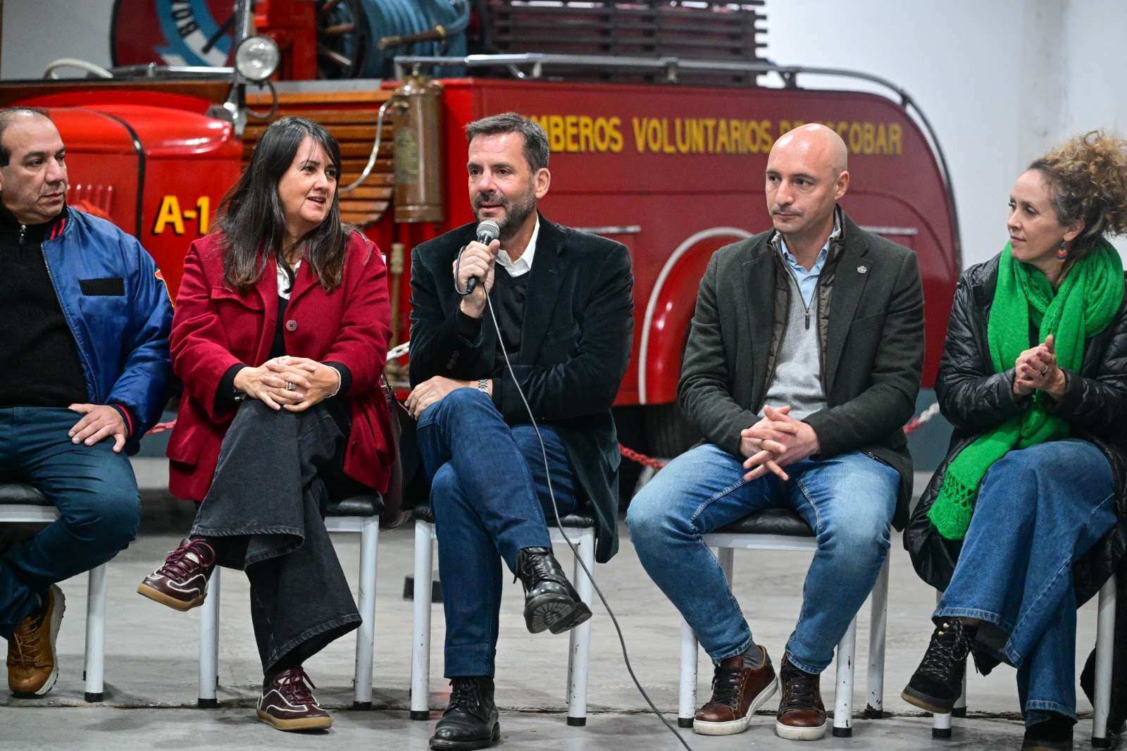 Sujarchuk entregó $53 millones a entidades de bien público y anunció más fondos
