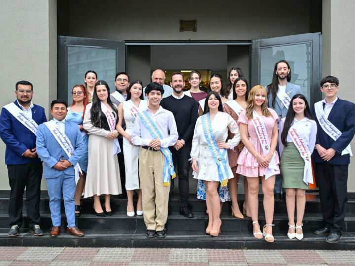 Fiesta Nacional de la Flor: 16 aspirantes van por el título de embajadores