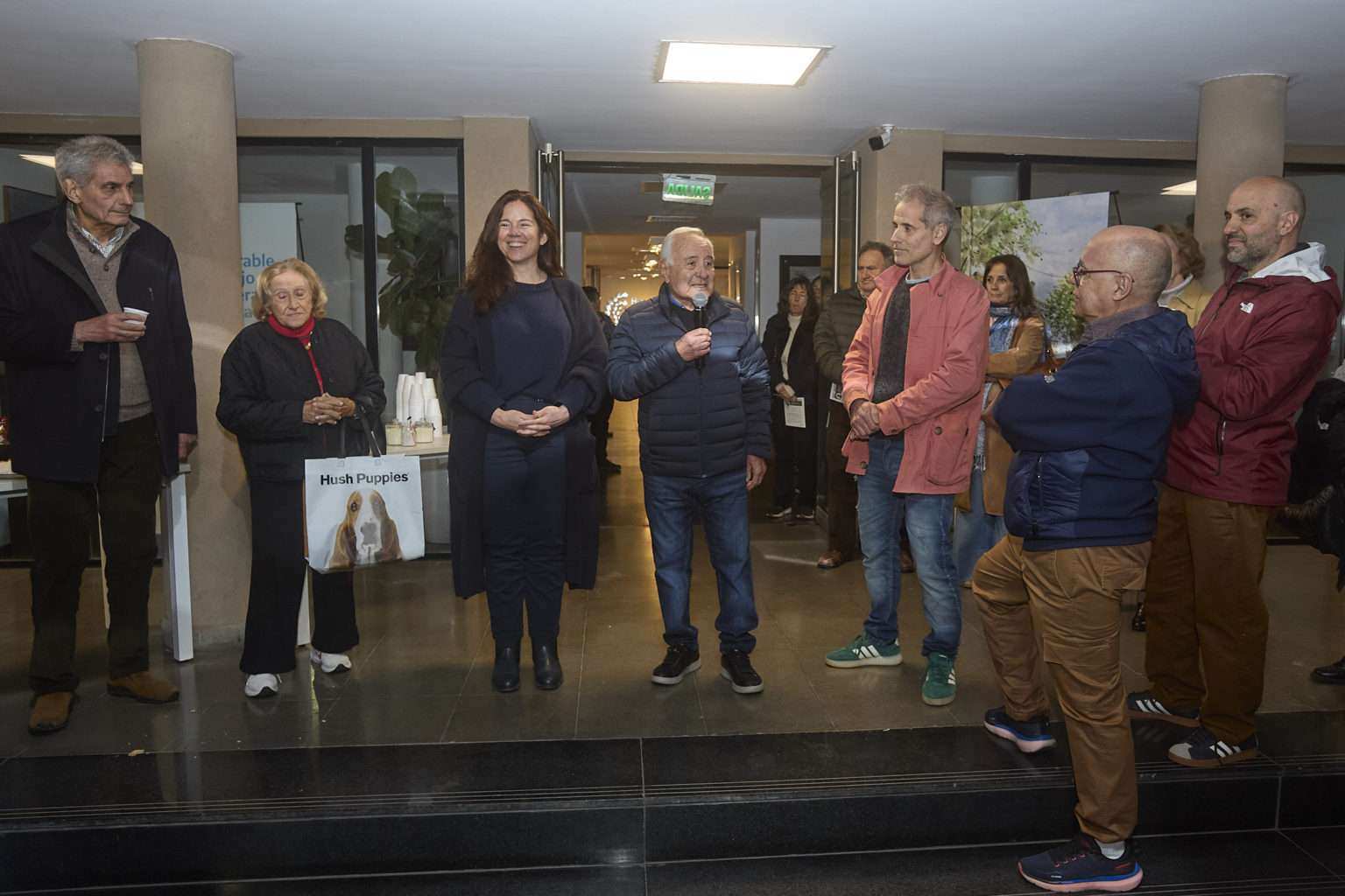 Escobar entre planos y acuarelas
