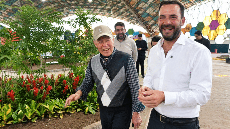 Sujarchuk recorrió el Predio Floral y destacó el valor productivo y cultural de la Fiesta Nacional de la Flor