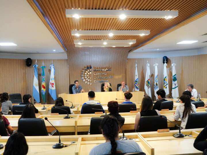 El periodismo de Escobar celebra su día con charlas y una presentación literaria